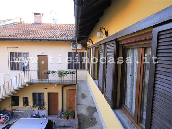 CASA INDIPENDENTE DI MQ. 160 CON POSSIBILITA' DI BOX 